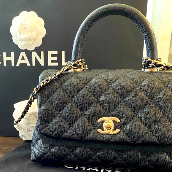 CHANEL Handbags - Sold out ✖️✖️Chanel small coco handle bag in champagne gold with caviar leather
